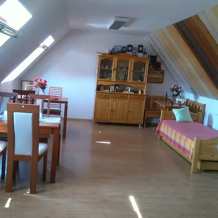Privát Mm * Belusa